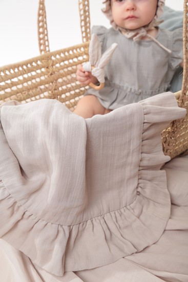 Müslin Fırfırlı Bebek Battaniyesi -Bej